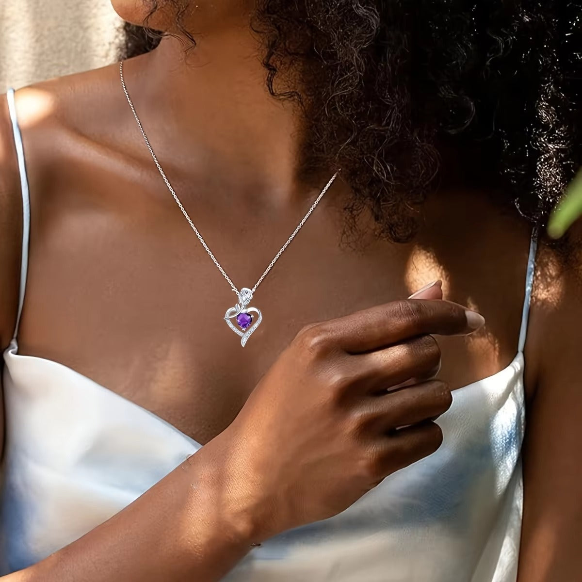 Rose Heart Pendant Necklace – Gift for Mom, Wife or Girlfriend